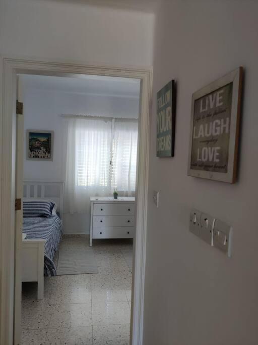 Rachel Suite By The Pool Paphos Exterior foto