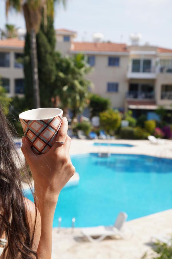 Rachel Suite By The Pool Paphos Exterior foto